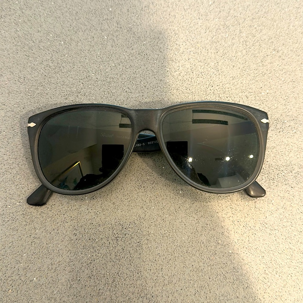 Personal matte black sunglasses